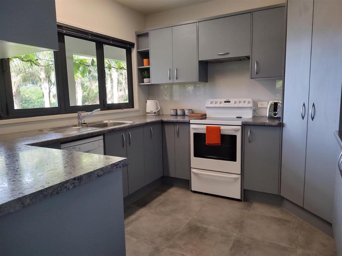 Cornwallis Palms Auckland Exterior foto